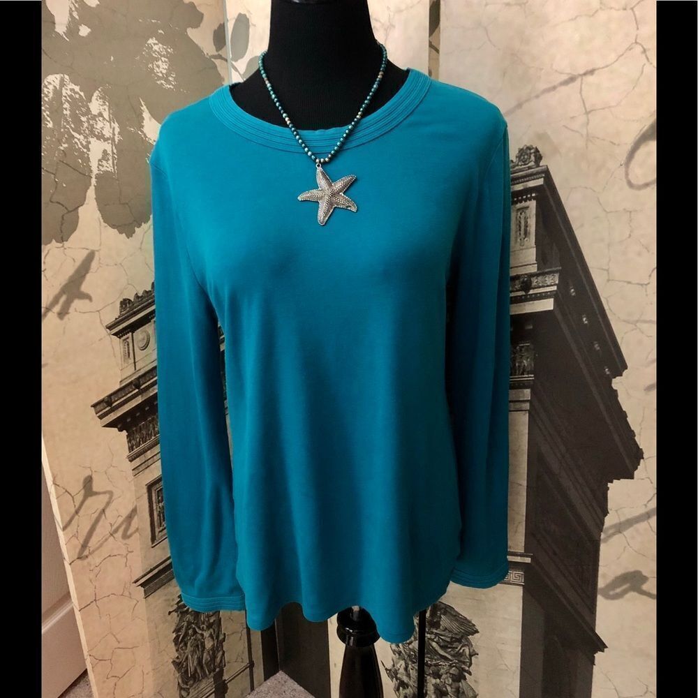 Nice shirt by Central Park West size XL